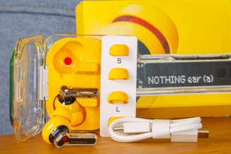Unboxing the Nothing Ear and Ear (a)