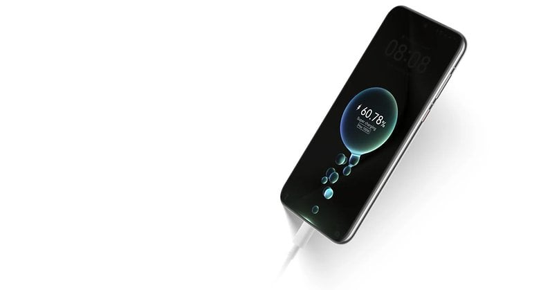 Huawei Pura 70 Pro charging at 100 W Huawei Pura 70 Pro charging at 100 W