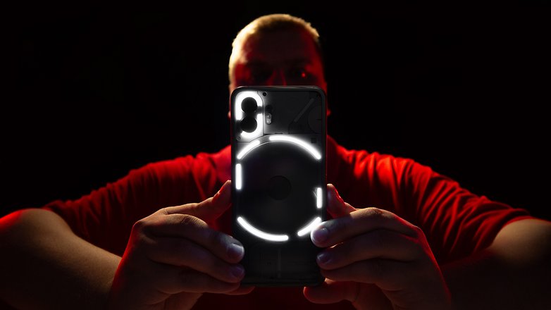 Nothing Phone (2) review Nothing Phone (2) review