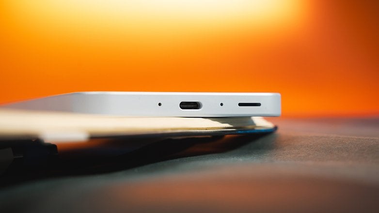 Samsung Galaxy A35 USB C port