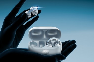 Brilliant Collection Moto Buds Loop and Razr 60