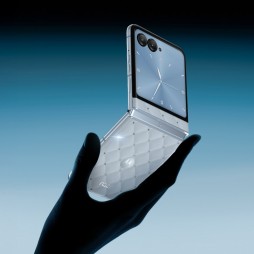 Brilliant Collection Moto Buds Loop and Razr 60