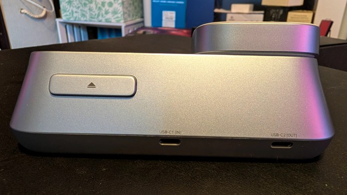 UGREEN 25W 3-in-1 Foldable Magflow Wireless Charger with USB-C ports and a compact design for efficient charging.