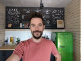 Selfies comparison: Pixel 11 Pro - 18mm, f/2.2, ISO 82, 1/30s (3648x2736px) - News 26 09 Google Pixel 11 vs. 11 Pro review